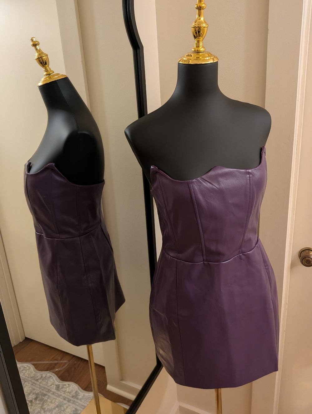 CIAO BY CC Issa Mini Dress Faux Leather Strapless Structured Party Purple Medium